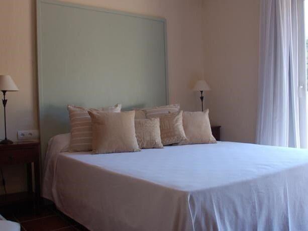 Boutique Hostal La Curandera De Salinas Sant Francesc de s'Estany Экстерьер фото